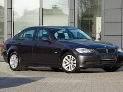 Sparkling graphite metallic Gebraucht 2005 BMW 320 Sport Line Limousine | 2.990 € (Guter Preis)