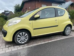 Gelb Gebraucht 2007 Citroën C1 Kleinwagen | 600 € (Guter Preis)