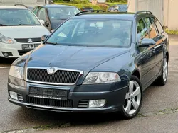 Grau Gebraucht 2008 Skoda Octavia Kombi | 2.999 € (Fairer Preis)