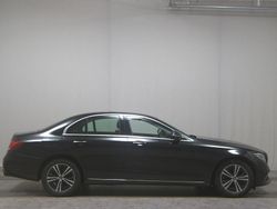 Schwarz Gebraucht 2019 Mercedes E220 Avantgarde Limousine | 27.480 € (Guter Preis)