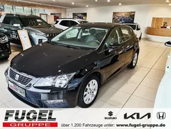 Mitternachtsschwarz Gebraucht 2020 Seat Leon Style Limousine | 14.999 € (Fairer Preis)
