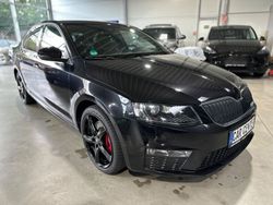 Schwarz Gebraucht 2015 Skoda Octavia RS Limousine | 15.950 € (Guter Preis)