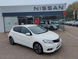 Weiß Gebraucht 2018 Nissan Pulsar N-Connecta Limousine | 11.795 € (Etwas zu teuer)