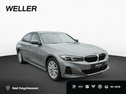 Grau Gebraucht 2024 BMW 318 Shadowline Limousine | 31.450 € (Guter Preis)