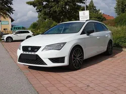 Weiß Gebraucht 2016 Cupra Leon Limousine | 16.450 € (Guter Preis)