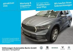 Grau Gebraucht 2022 Skoda Enyaq iV Loft SUV | 26.840 € (Fairer Preis)