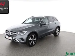 Grau (metallic) Gebraucht 2020 Mercedes GLC300e SUV | 33.770 € (Guter Preis)