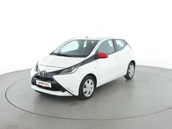 Weiß Gebraucht 2015 Toyota Aygo X-play Kleinwagen | 8.090 € (Fairer Preis)