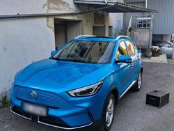 Blau Gebraucht 2022 MG ZS Limousine | 22.334 € (Teuer)
