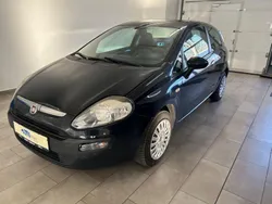 Schwarz Gebraucht 2011 Fiat Grande Punto Dynamic Kleinwagen | 3.480 € (Fairer Preis)