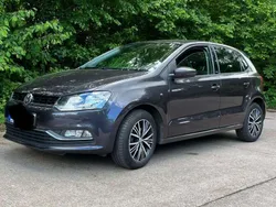 Grau Gebraucht 2016 VW Polo Comfortline Limousine | 8.300 € (Fairer Preis)