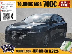 Desert island blue metallic Neu 2025 Ford Focus Titanium Limousine | 29.490 € (Guter Preis)
