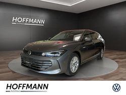 Grau Neu 2025 VW Passat Business Kombi | 58.780 € (Teuer)