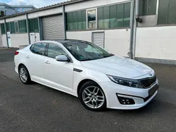 Weiß Gebraucht 2015 Kia Optima Spirit Limousine | 15.700 € (Etwas zu teuer)