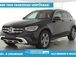 Schwarz Gebraucht 2021 Mercedes 200 Business SUV | 36.486 € (Teuer)