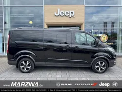 Obsidianschwarz Gebraucht 2022 Ford Tourneo Custom Active Van / Kleinbus | 26.999 € (Fairer Preis)