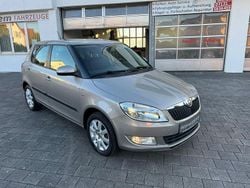 Bezova capuccino/capuccino bei Gebraucht 2013 Skoda Fabia Ambition Kleinwagen | 4.900 € (Fairer Preis)