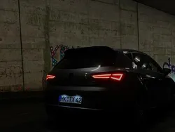 Grau Gebraucht 2018 Seat Leon CUPRA Kleinwagen | 20.999 € (Etwas zu teuer)