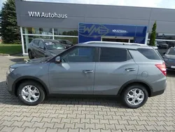 Platinum gray Neu 2025 Ssangyong Tivoli Quartz SUV | 24.850 € (Teuer)