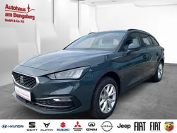 Blau Neu 2025 Seat Leon Limousine | 28.650 € (Teuer)