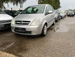 Silber Gebraucht 2004 Opel Meriva Enjoy Van / Kleinbus | 2.480 € (Fairer Preis)