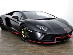 Rot Gebraucht 2015 Lamborghini Aventador Coupé | 329.990 €