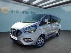 Silber Gebraucht 2023 Ford Tourneo Custom Van / Kleinbus | 30.799 €