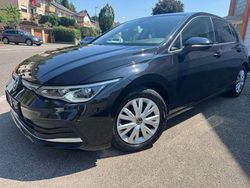 Deep black Gebraucht 2023 VW Golf VIII Active Kleinwagen | 21.490 € (Guter Preis)