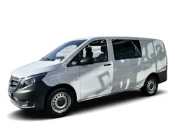 Weiss Gebraucht 2023 Mercedes Vito Van / Kleinbus | 52.418 €