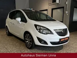 Weiß Gebraucht 2011 Opel Meriva Innovation Van / Kleinbus | 6.990 € (Etwas zu teuer)