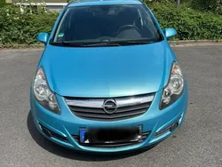 Blau Gebraucht 2010 Opel Corsa Edition Kleinwagen | 2.100 € (Guter Preis)