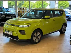 Grün Gebraucht 2021 Kia Soul EV Edition 7 SUV | 13.000 € (Guter Preis)
