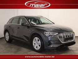 Grau Gebraucht 2020 Audi e-tron Comfort SUV | 24.900 € (Superpreis)