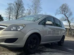 Pannacotta Gebraucht 2010 Opel Zafira Edition Van / Kleinbus | 4.880 € (Fairer Preis)
