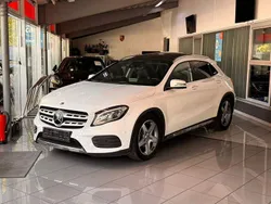 Weiß Gebraucht 2018 Mercedes GLA200 AMG line SUV | 22.999 € (Etwas zu teuer)