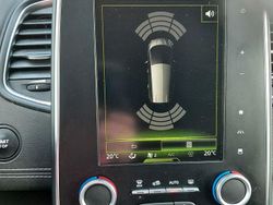 Weiß Gebraucht 2017 Renault Grand Scénic IV Bose Edition Van / Kleinbus | 14.000 €