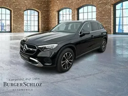 Unilack schwarz Gebraucht 2023 Mercedes GLC220 Avantgarde SUV | 44.800 € (Etwas zu teuer)