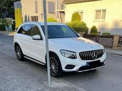 Weiß Gebraucht 2015 Mercedes GLC220 SUV | 21.800 € (Fairer Preis)