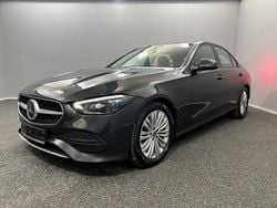Grau Gebraucht 2022 Mercedes C200 Limousine | 24.999 € (Fairer Preis)