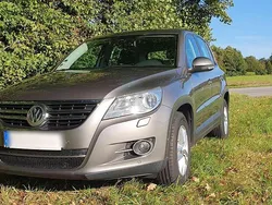 Grau Gebraucht 2009 VW Tiguan SUV | 6.800 € (Fairer Preis)