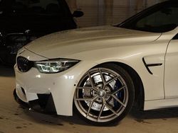 Weiß Gebraucht 2018 BMW M4 M Performance Coupé | 53.500 € (Fairer Preis)