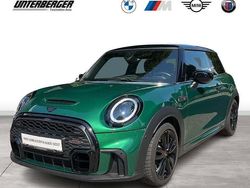 Grün Gebraucht 2022 Mini Cooper S Clubman Kombi | 28.990 € (Fairer Preis)