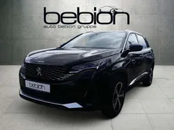 Metfa schwarz perla Gebraucht 2023 Peugeot 5008 Allure Van / Kleinbus | 31.880 € (Fairer Preis)