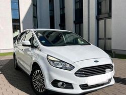 Weiß Gebraucht 2019 Ford S-MAX S Van / Kleinbus | 12.900 € (Fairer Preis)