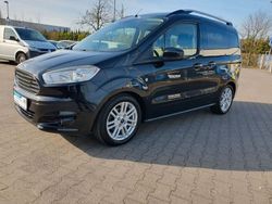 Schwarz Gebraucht 2014 Ford Tourneo Courier Titanium Van / Kleinbus | 8.999 € (Fairer Preis)