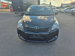 Gebraucht 2010 Toyota Verso Life Van / Kleinbus | 3.900 € (Fairer Preis)