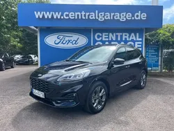 Agate black metallic Gebraucht 2024 Ford Kuga ST-Line SUV | 33.900 € (Fairer Preis)