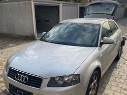 Silber Gebraucht 2003 Audi A3 Ambition Limousine | 1.700 € (Fairer Preis)
