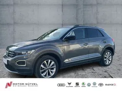 Grau Gebraucht 2022 VW T-Roc Style SUV | 22.960 € (Etwas zu teuer)