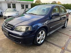 Blau Gebraucht 1998 Opel Astra Comfort Limousine | 800 € (Guter Preis)